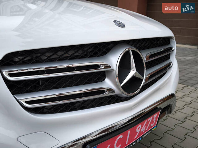 Белый Мерседес ГЛЦ-Класс, объемом двигателя 2 л и пробегом 135 тыс. км за 21600 $, фото 76 на Automoto.ua
