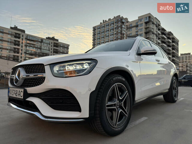 Білий Мерседес ГЛЦ-Клас, об'ємом двигуна 2 л та пробігом 36 тис. км за 47000 $, фото 1 на Automoto.ua