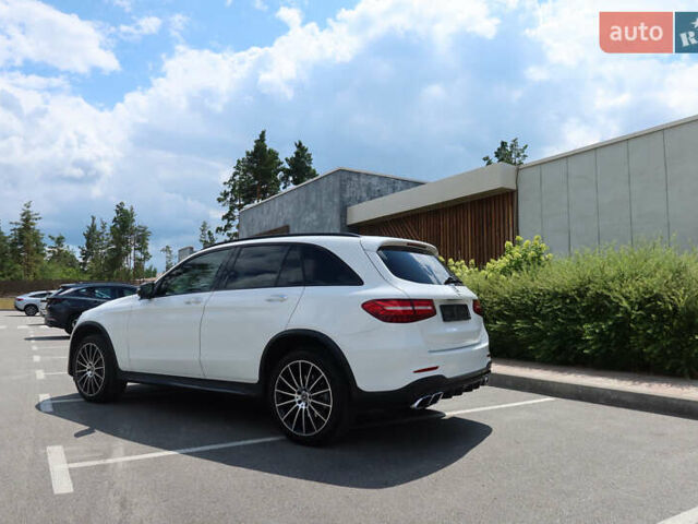 Белый Мерседес ГЛЦ-Класс, объемом двигателя 1.99 л и пробегом 79 тыс. км за 32500 $, фото 19 на Automoto.ua