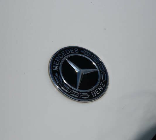 Белый Мерседес ГЛЦ-Класс, объемом двигателя 1.99 л и пробегом 79 тыс. км за 32500 $, фото 51 на Automoto.ua