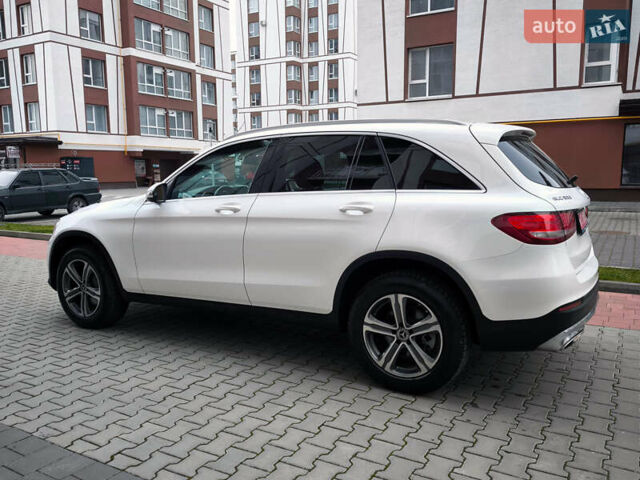 Белый Мерседес ГЛЦ-Класс, объемом двигателя 2 л и пробегом 135 тыс. км за 21600 $, фото 7 на Automoto.ua