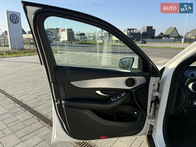 Белый Мерседес ГЛЦ-Класс, объемом двигателя 1.95 л и пробегом 280 тыс. км за 30500 $, фото 9 на Automoto.ua