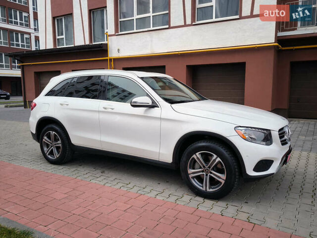 Белый Мерседес ГЛЦ-Класс, объемом двигателя 2 л и пробегом 135 тыс. км за 21600 $, фото 15 на Automoto.ua