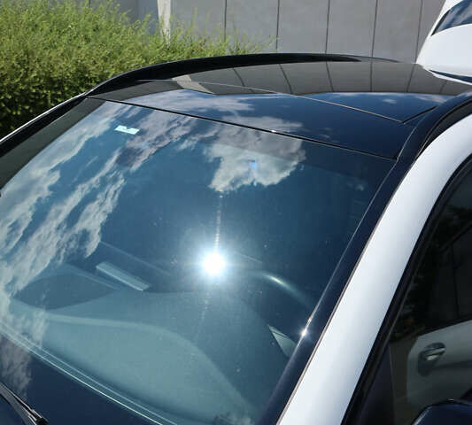 Белый Мерседес ГЛЦ-Класс, объемом двигателя 1.99 л и пробегом 79 тыс. км за 32500 $, фото 32 на Automoto.ua