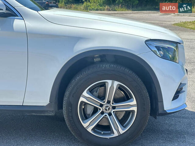 Белый Мерседес ГЛЦ-Класс, объемом двигателя 1.99 л и пробегом 95 тыс. км за 31500 $, фото 7 на Automoto.ua