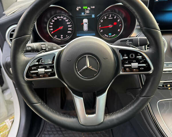 Білий Мерседес ГЛЦ-Клас, об'ємом двигуна 1.99 л та пробігом 71 тис. км за 47900 $, фото 12 на Automoto.ua