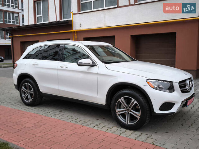 Белый Мерседес ГЛЦ-Класс, объемом двигателя 2 л и пробегом 135 тыс. км за 21600 $, фото 72 на Automoto.ua