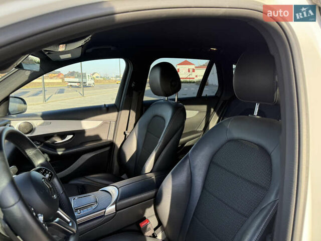 Белый Мерседес ГЛЦ-Класс, объемом двигателя 1.95 л и пробегом 280 тыс. км за 30500 $, фото 10 на Automoto.ua