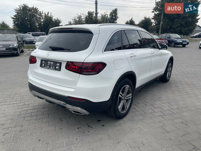 Білий Мерседес ГЛЦ-Клас, об'ємом двигуна 1.99 л та пробігом 212 тис. км за 32000 $, фото 4 на Automoto.ua