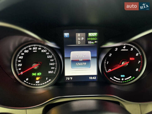 Белый Мерседес ГЛЦ-Класс, объемом двигателя 2 л и пробегом 124 тыс. км за 35900 $, фото 15 на Automoto.ua