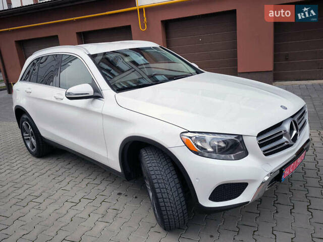 Белый Мерседес ГЛЦ-Класс, объемом двигателя 2 л и пробегом 135 тыс. км за 21600 $, фото 3 на Automoto.ua