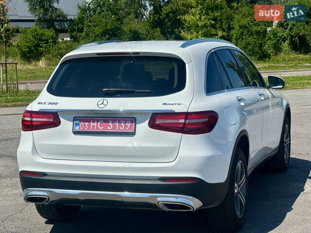 Белый Мерседес ГЛЦ-Класс, объемом двигателя 1.99 л и пробегом 95 тыс. км за 31500 $, фото 10 на Automoto.ua
