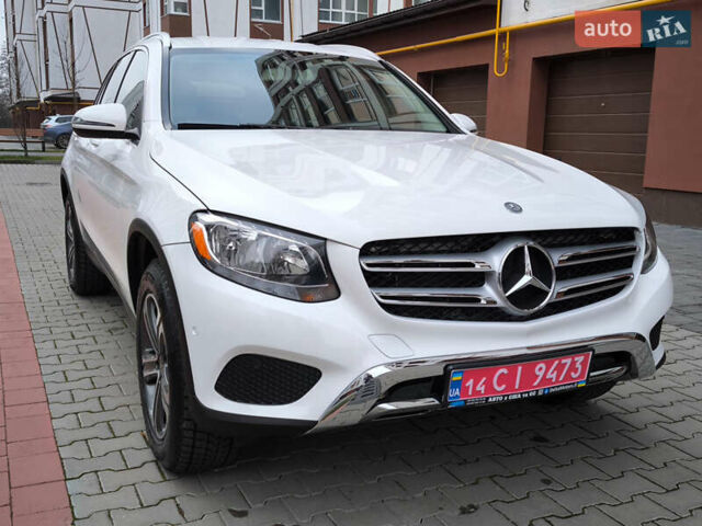 Белый Мерседес ГЛЦ-Класс, объемом двигателя 2 л и пробегом 135 тыс. км за 21600 $, фото 75 на Automoto.ua