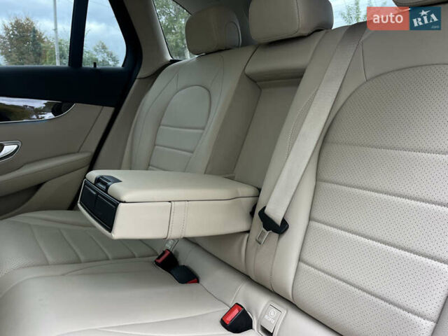 Білий Мерседес ГЛЦ-Клас, об'ємом двигуна 1.99 л та пробігом 67 тис. км за 29999 $, фото 29 на Automoto.ua