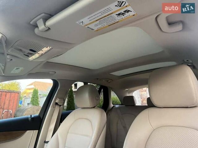 Мерседес ГЛЦ-Класс 2019 в Ужгороде на Automoto.ua Белый Мерседес ГЛЦ-Класс, объемом двигателя 1.99 л и пробегом 98 тыс. км за 32000 $, фото 3 на Automoto.ua