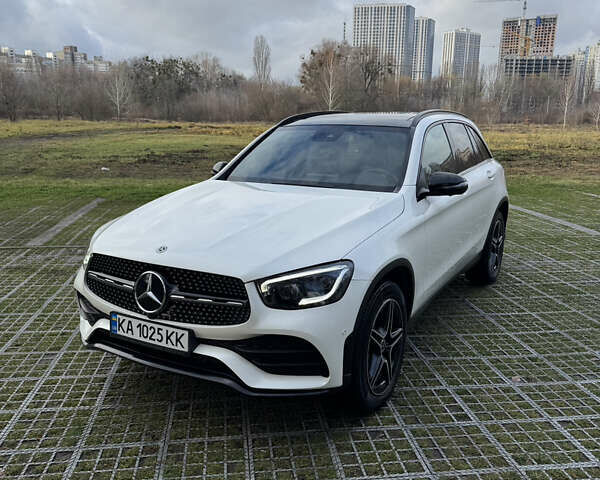 Білий Мерседес ГЛЦ-Клас, об'ємом двигуна 1.99 л та пробігом 71 тис. км за 47900 $, фото 16 на Automoto.ua