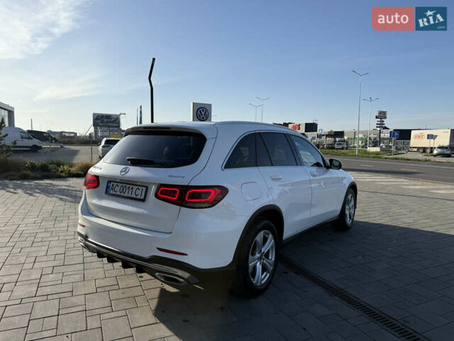 Белый Мерседес ГЛЦ-Класс, объемом двигателя 1.95 л и пробегом 280 тыс. км за 30500 $, фото 3 на Automoto.ua