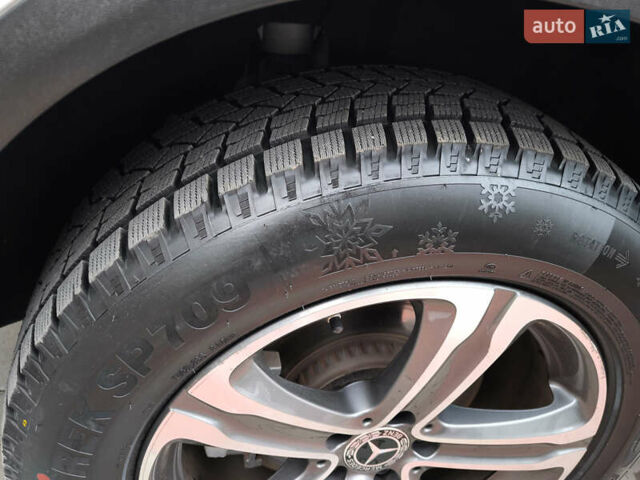 Белый Мерседес ГЛЦ-Класс, объемом двигателя 2 л и пробегом 135 тыс. км за 21600 $, фото 30 на Automoto.ua