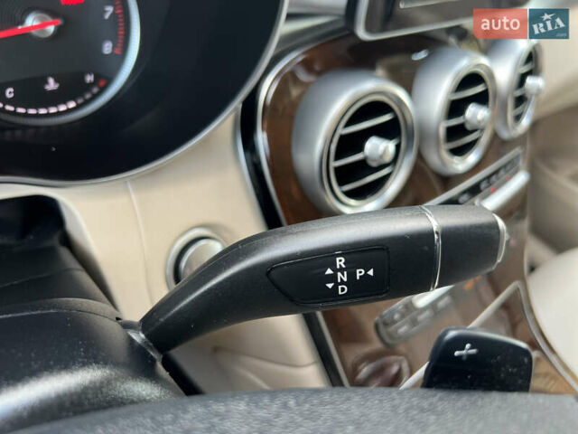 Белый Мерседес ГЛЦ-Класс, объемом двигателя 1.99 л и пробегом 115 тыс. км за 32800 $, фото 74 на Automoto.ua