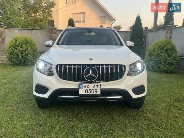 Мерседес ГЛЦ-Класс 2019 в Ужгороде на Automoto.ua Белый Мерседес ГЛЦ-Класс, объемом двигателя 1.99 л и пробегом 98 тыс. км за 32000 $, фото 1 на Automoto.ua