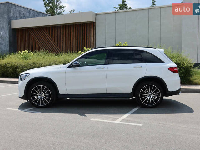 Белый Мерседес ГЛЦ-Класс, объемом двигателя 1.99 л и пробегом 79 тыс. км за 32500 $, фото 13 на Automoto.ua