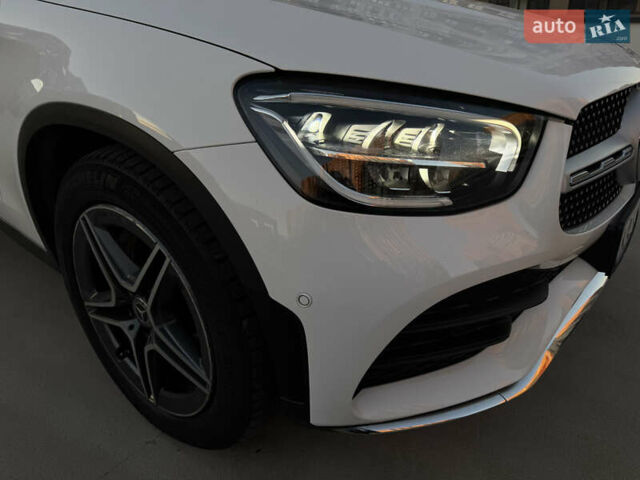 Білий Мерседес ГЛЦ-Клас, об'ємом двигуна 2 л та пробігом 36 тис. км за 47000 $, фото 4 на Automoto.ua