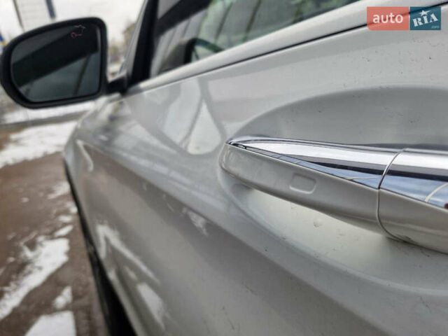 Белый Мерседес ГЛЦ-Класс, объемом двигателя 2 л и пробегом 70 тыс. км за 30900 $, фото 27 на Automoto.ua