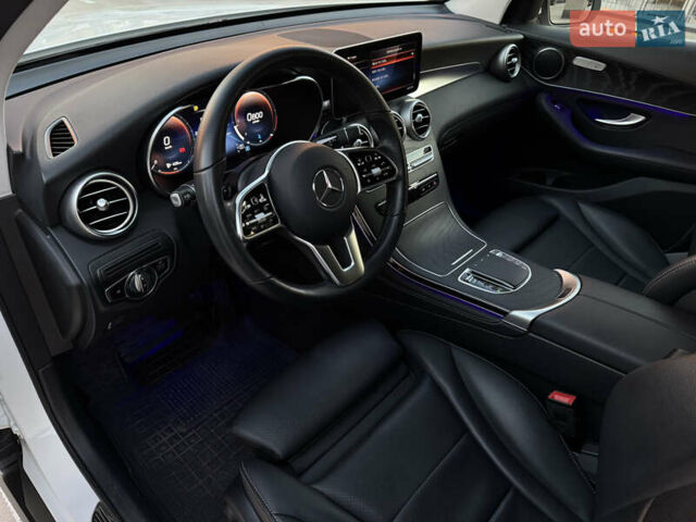 Білий Мерседес ГЛЦ-Клас, об'ємом двигуна 2 л та пробігом 36 тис. км за 47000 $, фото 12 на Automoto.ua