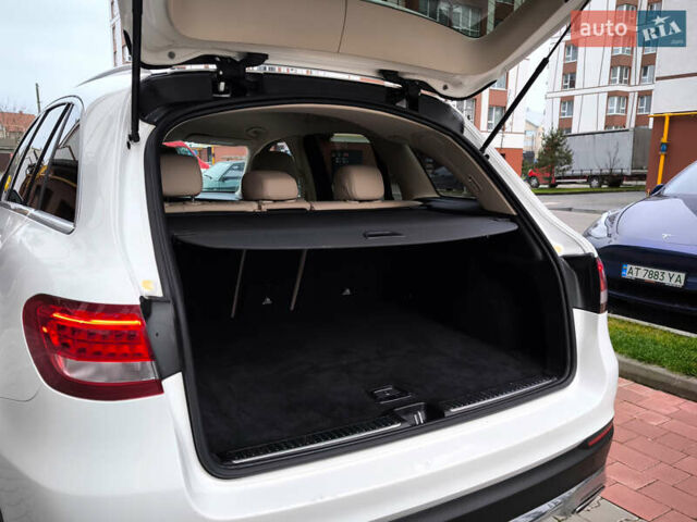 Белый Мерседес ГЛЦ-Класс, объемом двигателя 2 л и пробегом 135 тыс. км за 21600 $, фото 55 на Automoto.ua