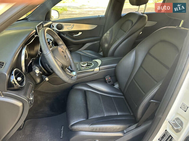 Белый Мерседес ГЛЦ-Класс, объемом двигателя 1.99 л и пробегом 81 тыс. км за 29000 $, фото 22 на Automoto.ua