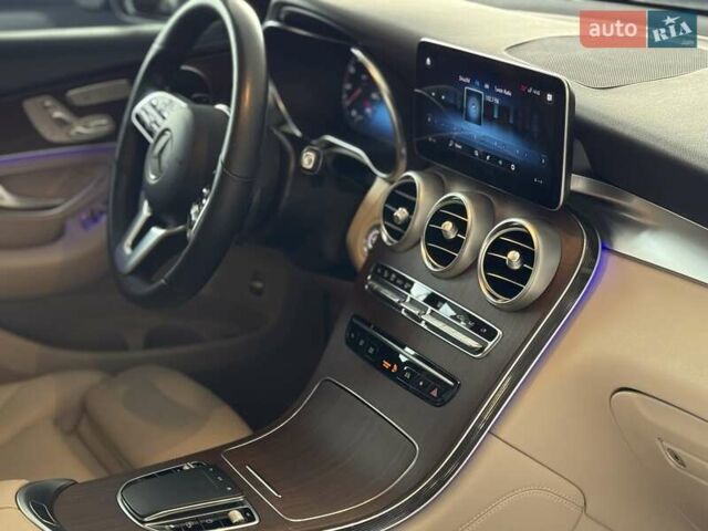 Белый Мерседес ГЛЦ-Класс, объемом двигателя 1.95 л и пробегом 81 тыс. км за 34500 $, фото 34 на Automoto.ua