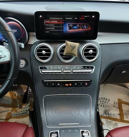 Белый Мерседес ГЛЦ-Класс, объемом двигателя 1.99 л и пробегом 132 тыс. км за 46500 $, фото 9 на Automoto.ua