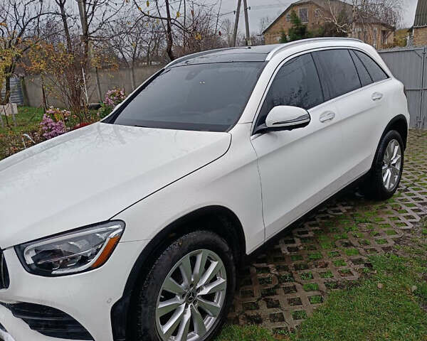 Білий Мерседес ГЛЦ-Клас, об'ємом двигуна 1.99 л та пробігом 43 тис. км за 33000 $, фото 6 на Automoto.ua