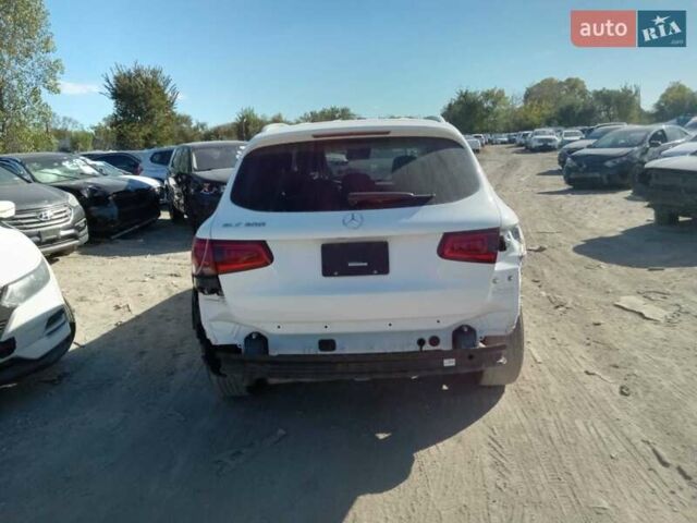 Белый Мерседес ГЛЦ-Класс, объемом двигателя 2 л и пробегом 106 тыс. км за 22000 $, фото 8 на Automoto.ua