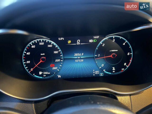 Белый Мерседес ГЛЦ-Класс, объемом двигателя 1.95 л и пробегом 107 тыс. км за 46999 $, фото 22 на Automoto.ua