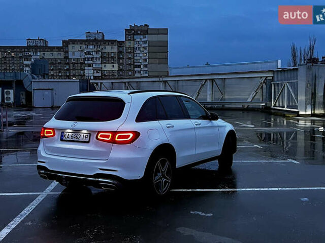 Белый Мерседес ГЛЦ-Класс, объемом двигателя 1.95 л и пробегом 107 тыс. км за 46999 $, фото 9 на Automoto.ua