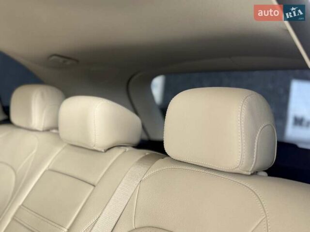 Белый Мерседес ГЛЦ-Класс, объемом двигателя 1.95 л и пробегом 81 тыс. км за 34500 $, фото 28 на Automoto.ua