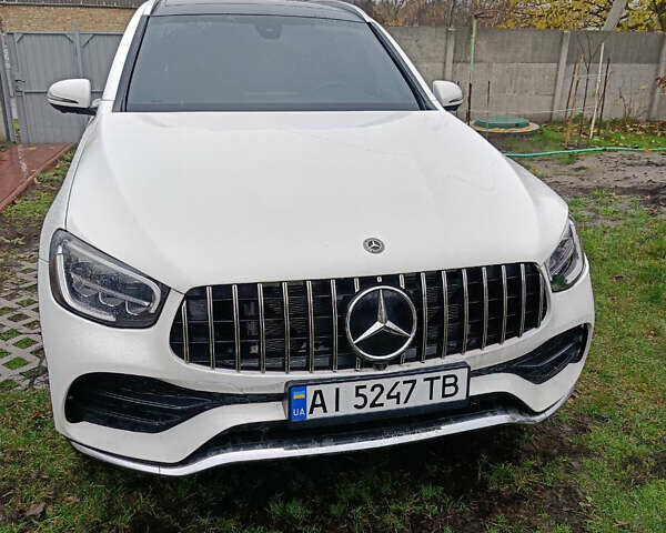 Білий Мерседес ГЛЦ-Клас, об'ємом двигуна 1.99 л та пробігом 43 тис. км за 33000 $, фото 3 на Automoto.ua