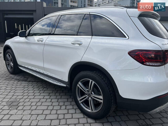 Белый Мерседес ГЛЦ-Класс, объемом двигателя 0 л и пробегом 30 тыс. км за 40000 $, фото 10 на Automoto.ua