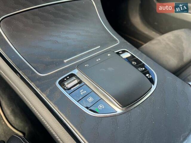 Білий Мерседес ГЛЦ-Клас, об'ємом двигуна 2 л та пробігом 37 тис. км за 48790 $, фото 36 на Automoto.ua