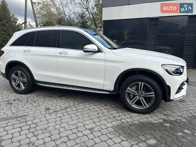 Белый Мерседес ГЛЦ-Класс, объемом двигателя 0 л и пробегом 30 тыс. км за 40000 $, фото 5 на Automoto.ua