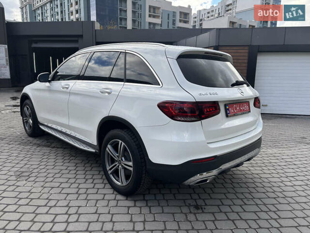 Белый Мерседес ГЛЦ-Класс, объемом двигателя 0 л и пробегом 30 тыс. км за 40000 $, фото 8 на Automoto.ua