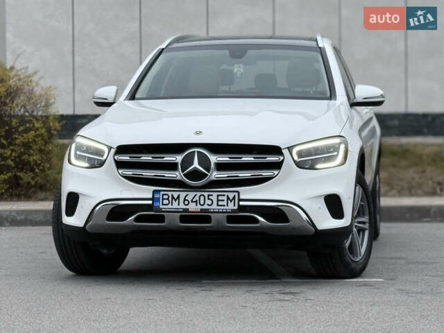 Белый Мерседес ГЛЦ-Класс, объемом двигателя 1.99 л и пробегом 80 тыс. км за 33500 $, фото 22 на Automoto.ua