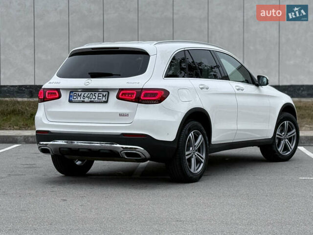 Белый Мерседес ГЛЦ-Класс, объемом двигателя 1.99 л и пробегом 80 тыс. км за 33500 $, фото 34 на Automoto.ua