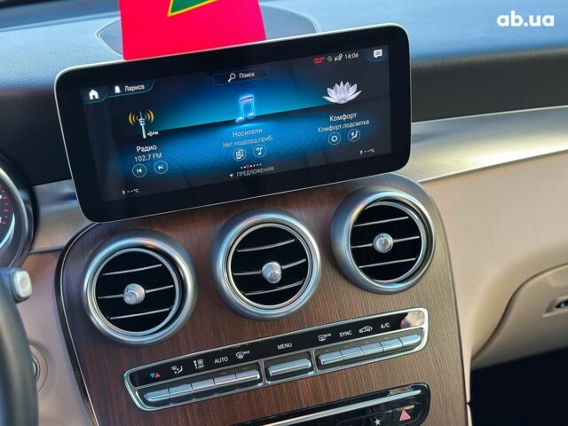 Білий Мерседес ГЛЦ-Клас, об'ємом двигуна 2 л та пробігом 33 тис. км за 51940 $, фото 25 на Automoto.ua