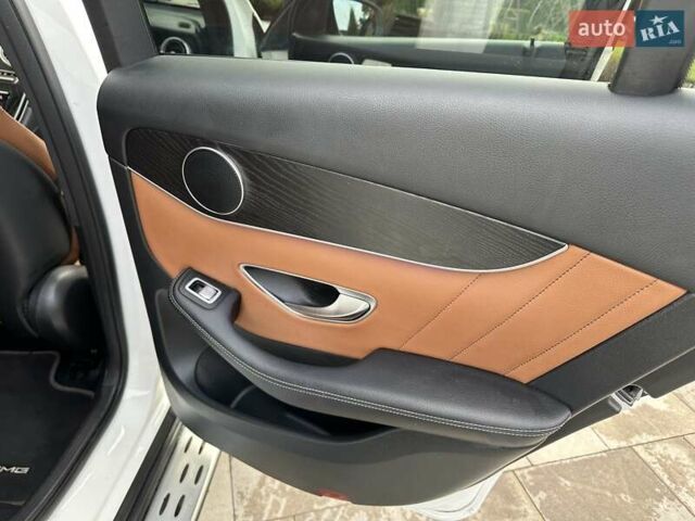 Белый Мерседес ГЛЦ-Класс, объемом двигателя 1.95 л и пробегом 37 тыс. км за 58000 $, фото 12 на Automoto.ua
