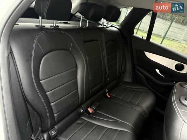 Белый Мерседес ГЛЦ-Класс, объемом двигателя 2 л и пробегом 87 тыс. км за 29200 $, фото 20 на Automoto.ua