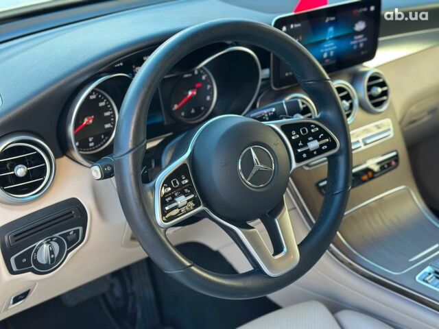 Білий Мерседес ГЛЦ-Клас, об'ємом двигуна 2 л та пробігом 33 тис. км за 51940 $, фото 22 на Automoto.ua