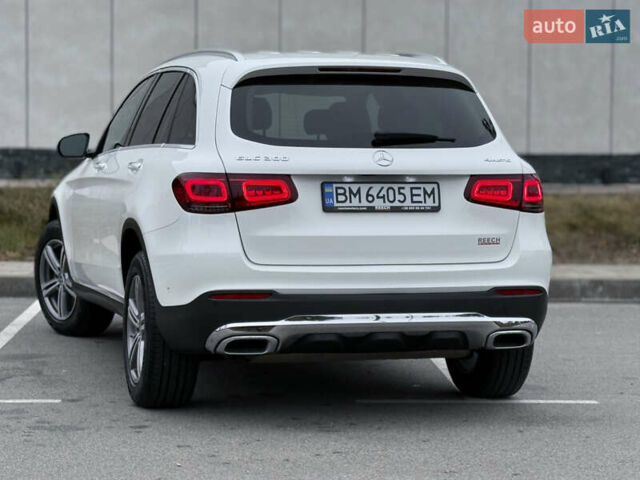 Белый Мерседес ГЛЦ-Класс, объемом двигателя 1.99 л и пробегом 80 тыс. км за 33500 $, фото 29 на Automoto.ua