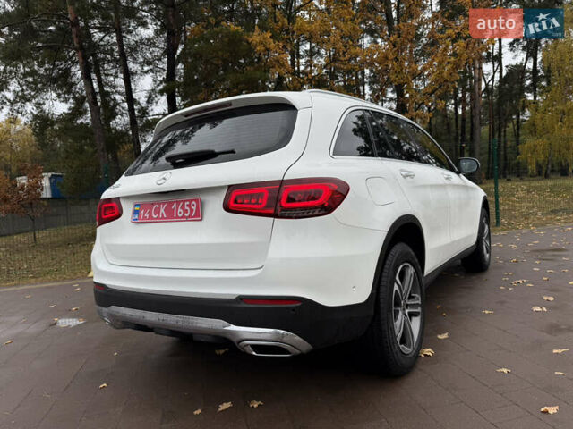 Белый Мерседес ГЛЦ-Класс, объемом двигателя 2 л и пробегом 87 тыс. км за 29200 $, фото 10 на Automoto.ua